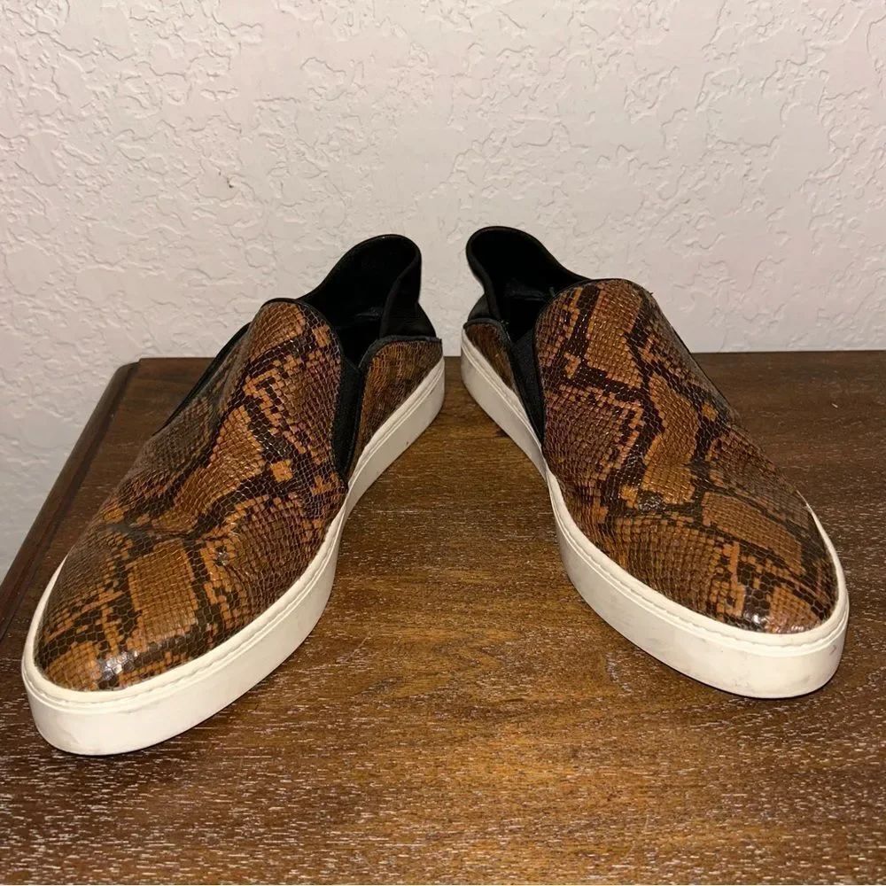 Vince Leather Snakeskin Print Slip On Loafer Shoes